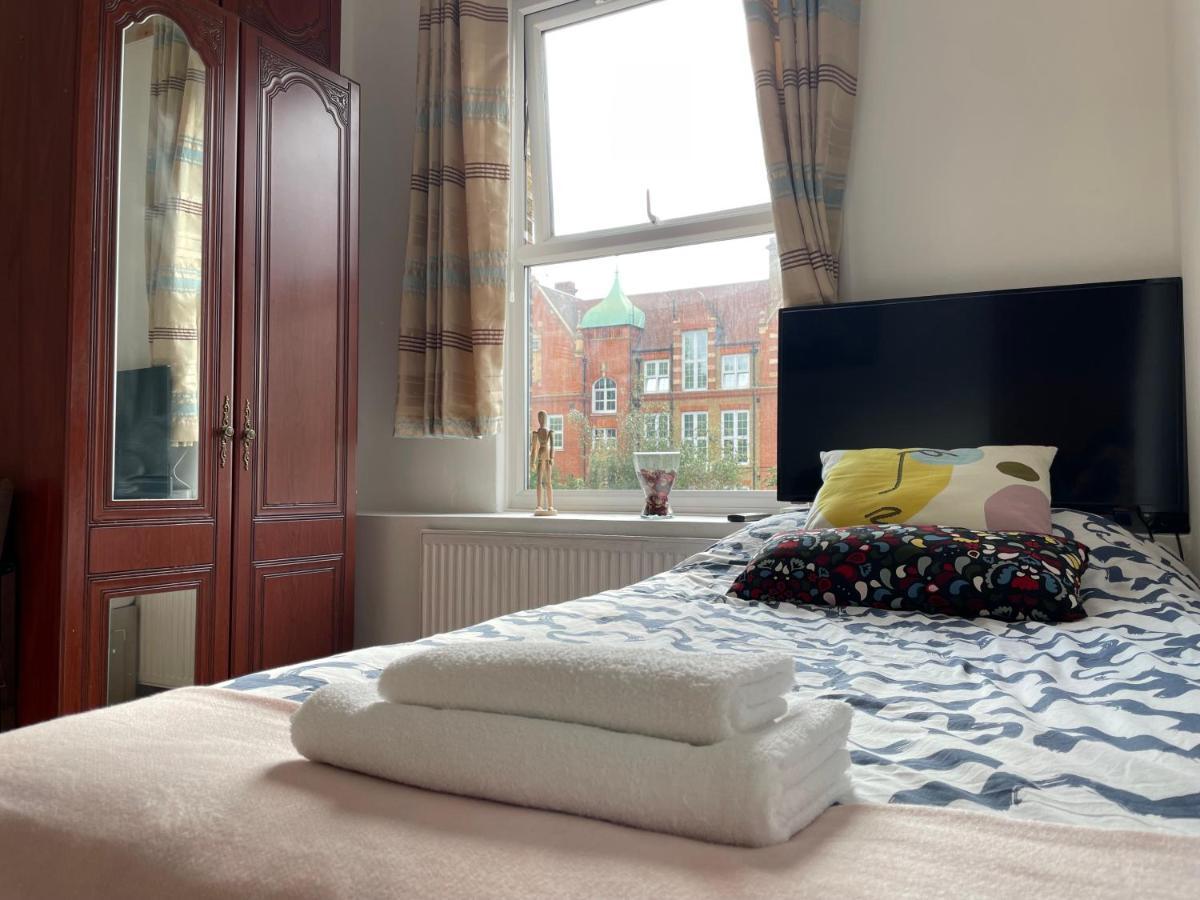 Spacious Family Flat Londra Dış mekan fotoğraf